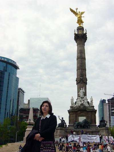Shahrzad in La Reforma Plaza